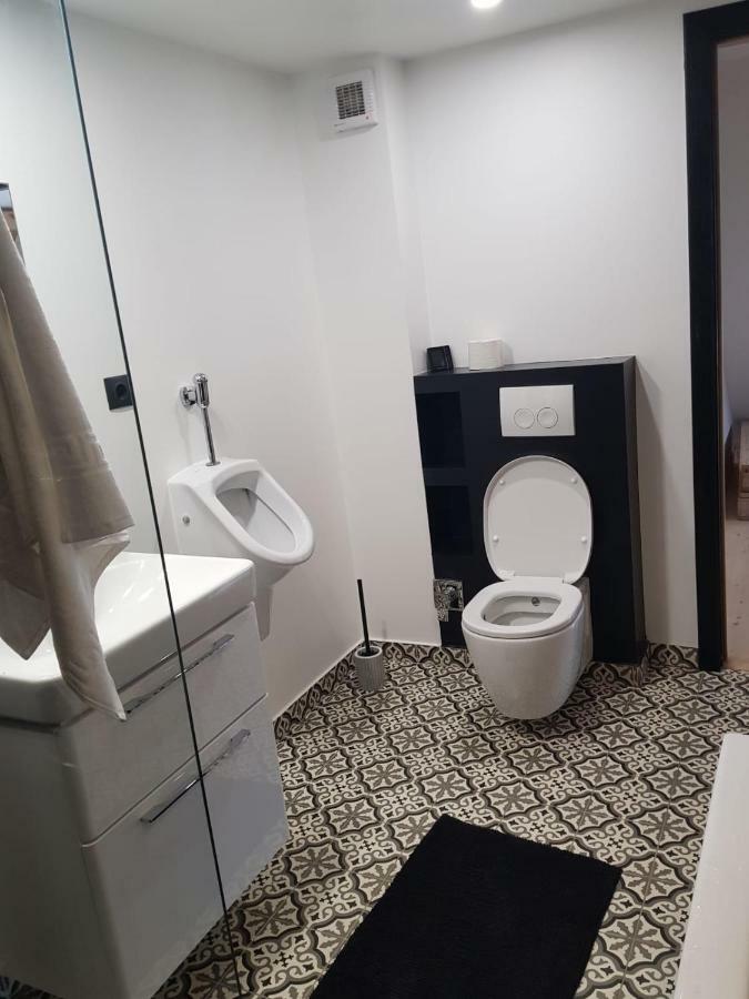 Leisure Apartmens Brasov Appartement Buitenkant foto