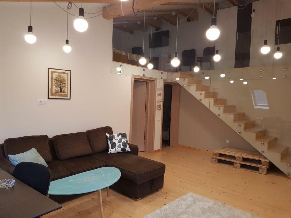 Leisure Apartmens Brasov Appartement Buitenkant foto
