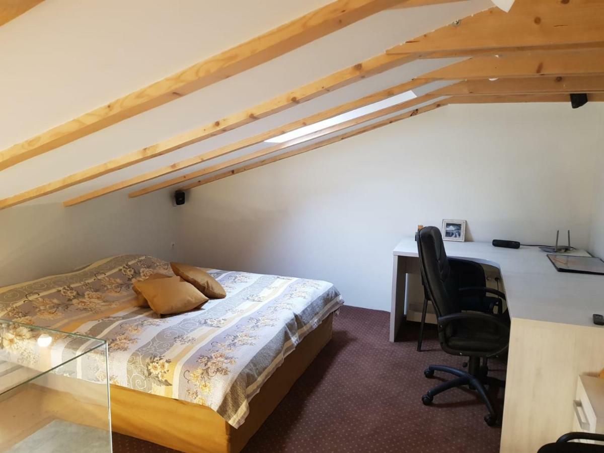 Leisure Apartmens Brasov Appartement Buitenkant foto